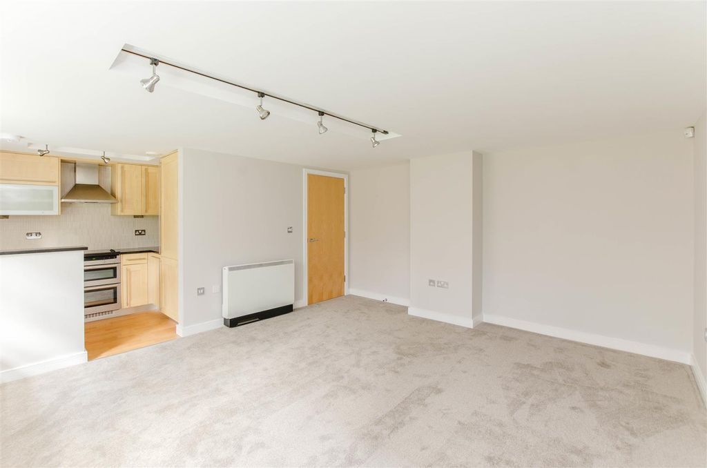 Property photo 2 of 6 4.Jpg