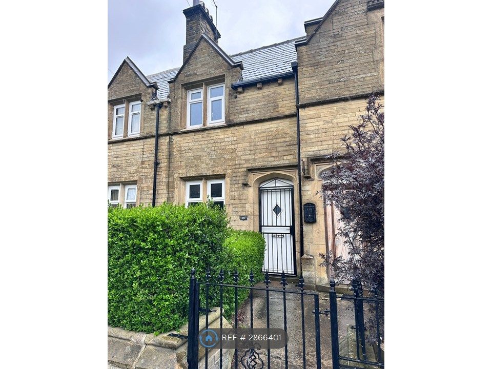 Property photo 2 of 9