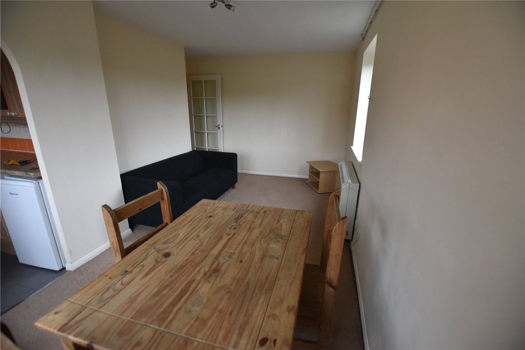Property photo 3 of 7 Picture No. 02