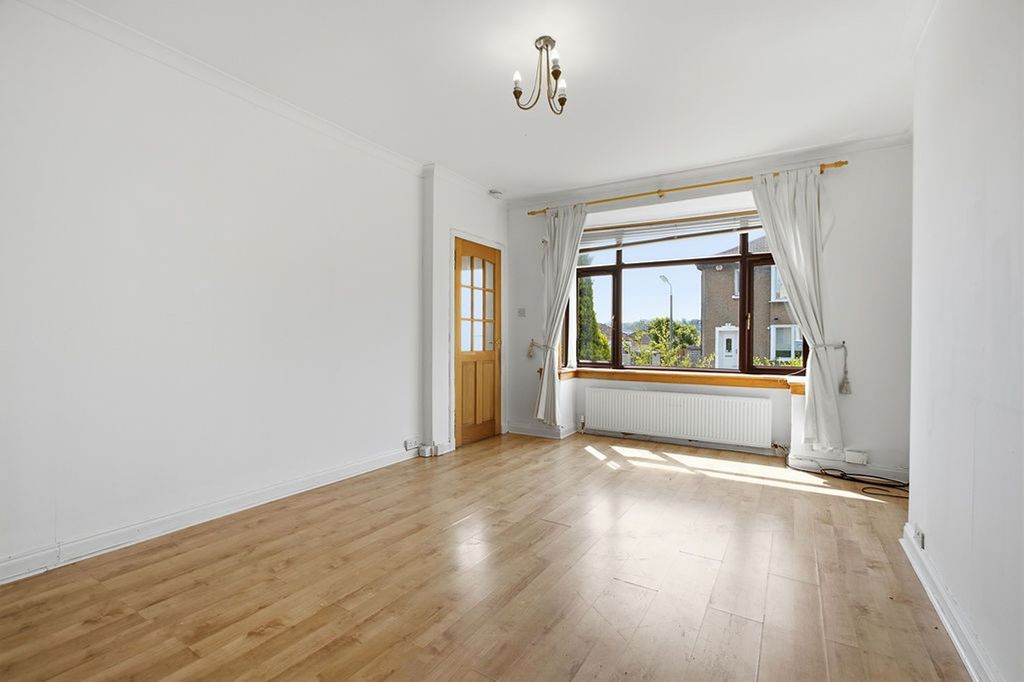 Property photo 2 of 35