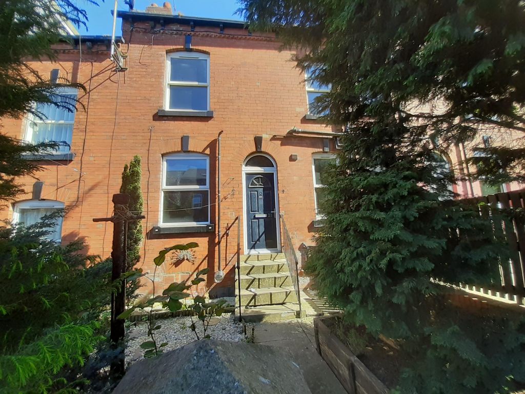 Property photo 1 of 5