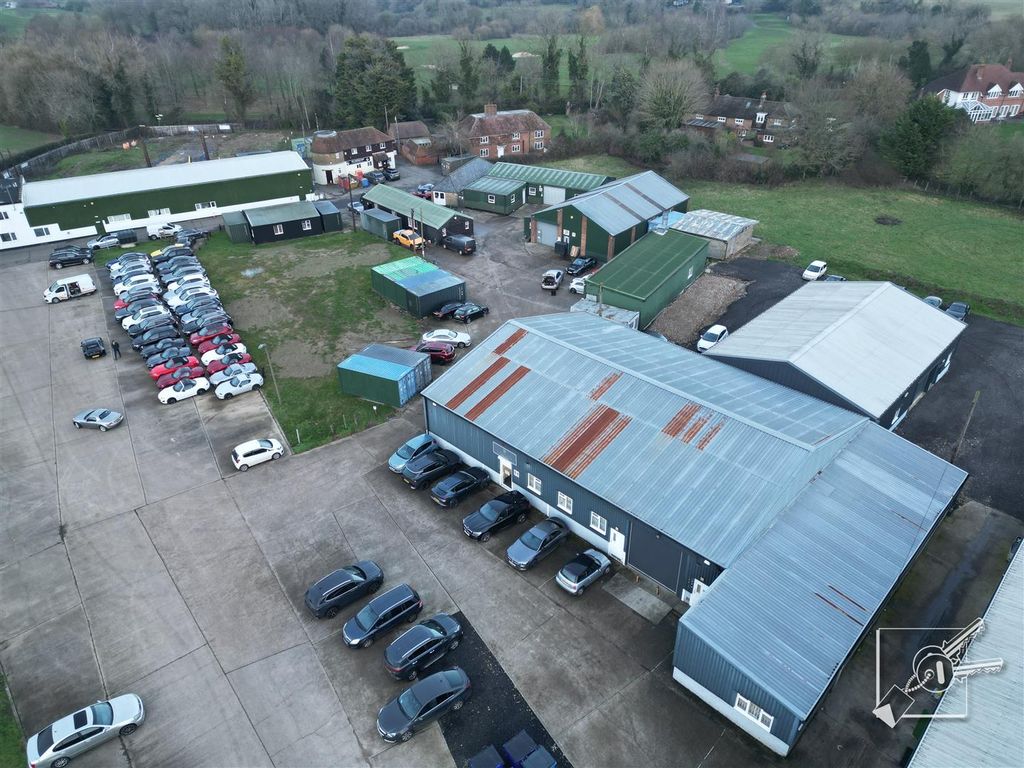 Property photo 2 of 12