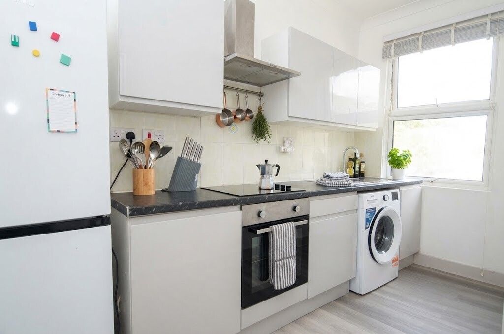 Property photo 2 of 11 Kitch.Jpg