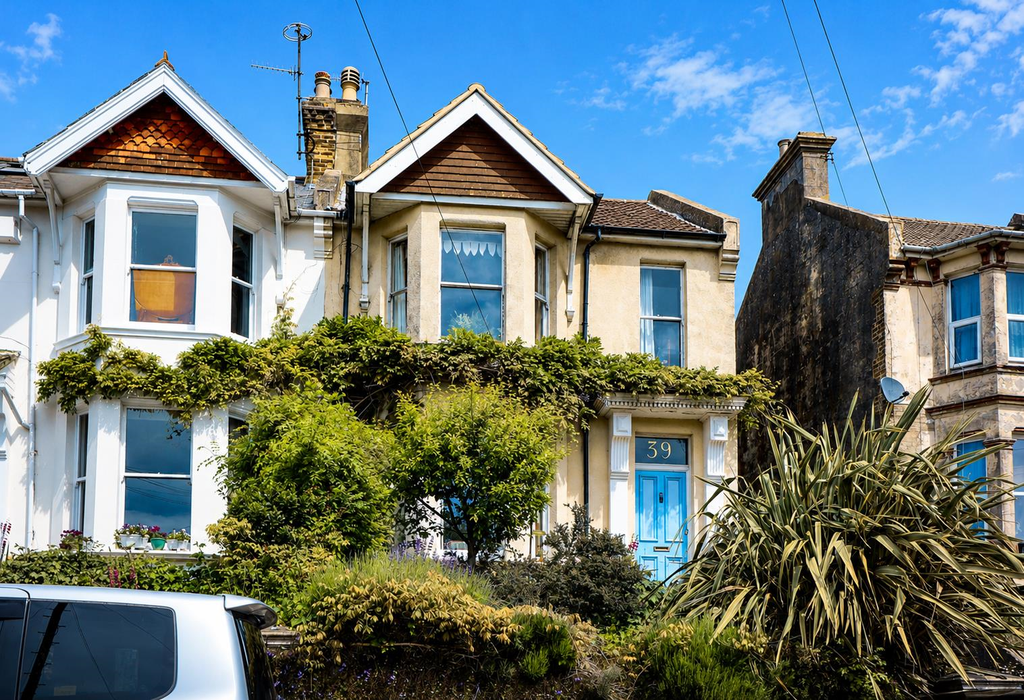 Property photo 2 of 20 39Da2c37-1B8E-4264-8945-Eafde320A3B8.Png
