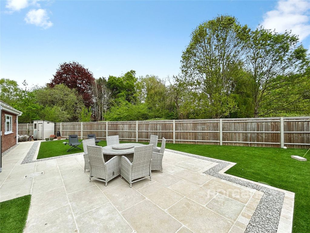 Property photo 3 of 25 Picture No. 11