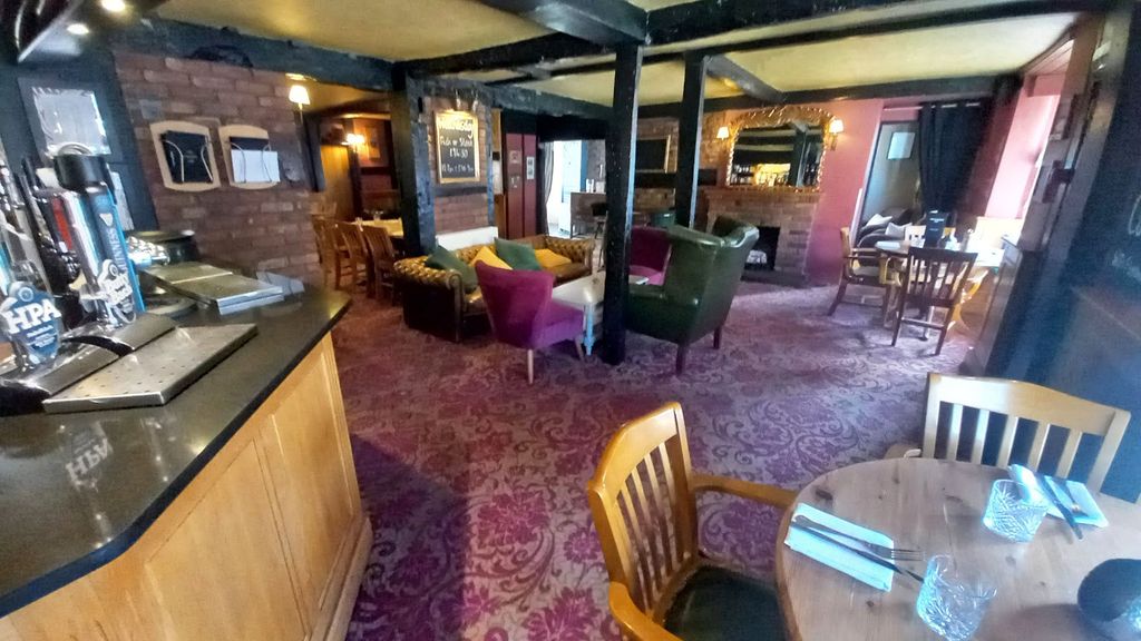 Property photo 3 of 13