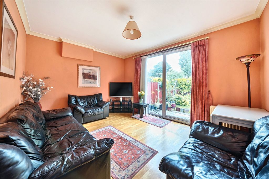 Property photo 3 of 16 Picture No. 31
