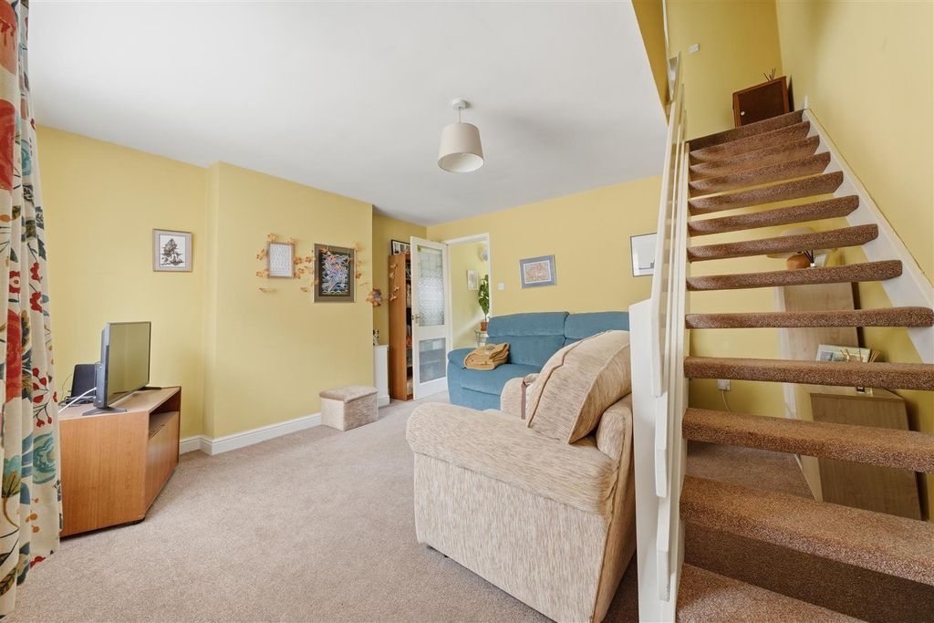 Property photo 2 of 15 2
