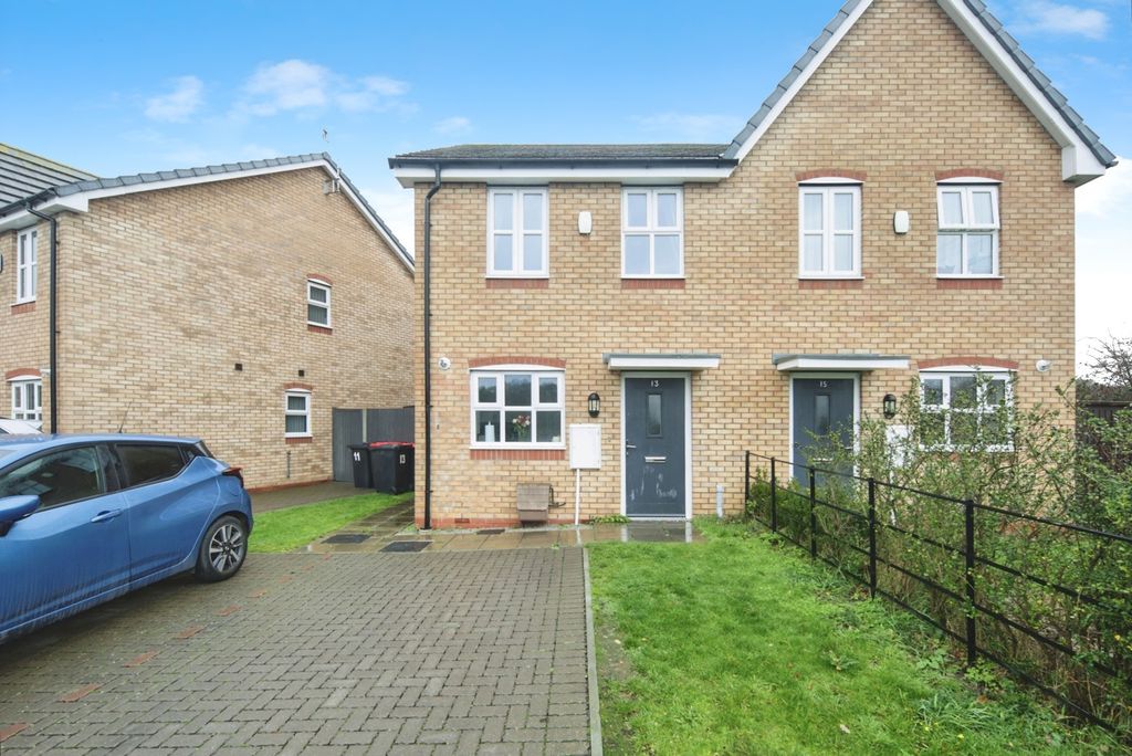 Property photo 2 of 18 Photo