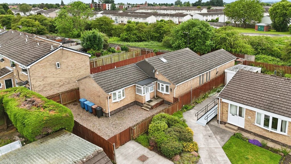 Property photo 1 of 26 5215191