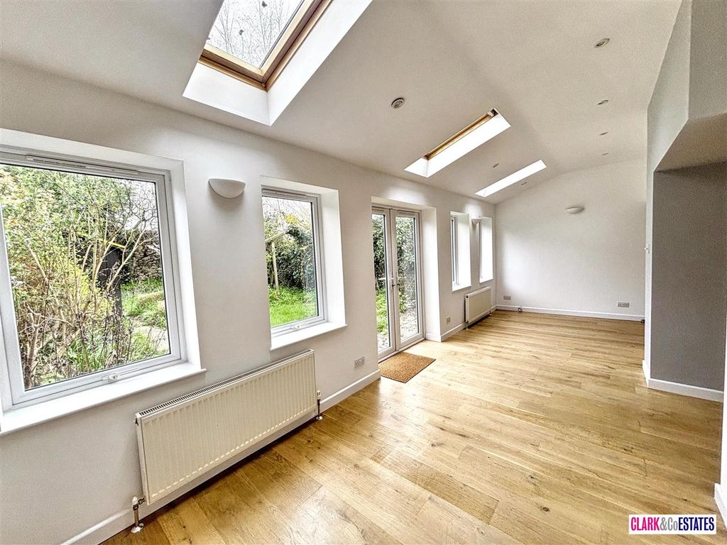 Property photo 2 of 14 Open Plan Kitchen/Dining