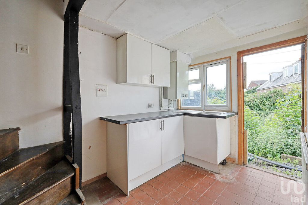 Property photo 3 of 18