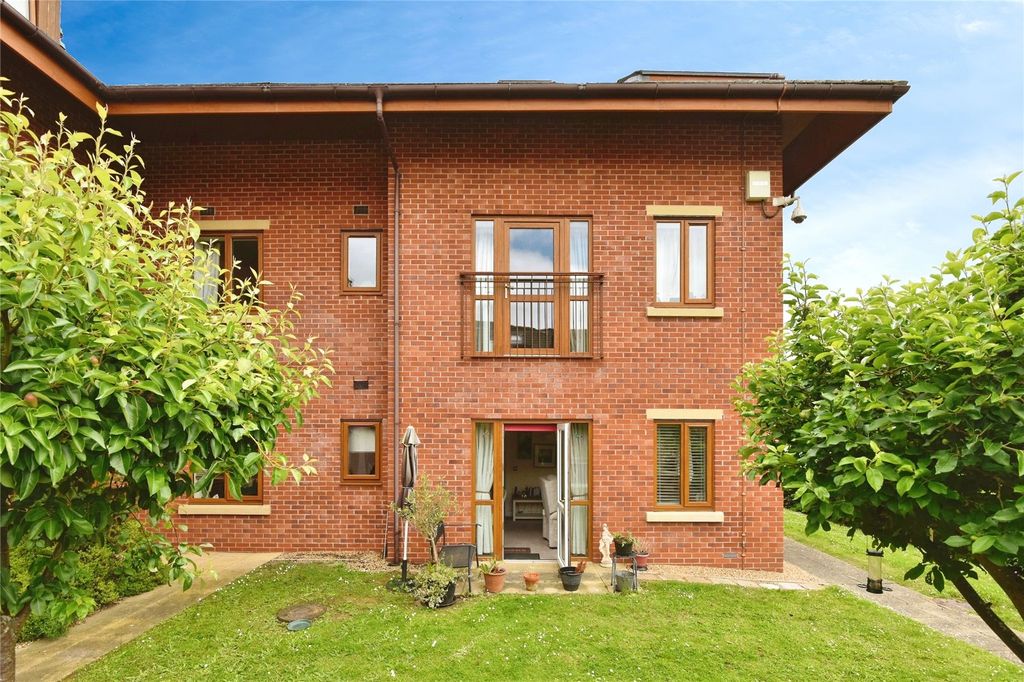 Property photo 1 of 14 Picture No. 14