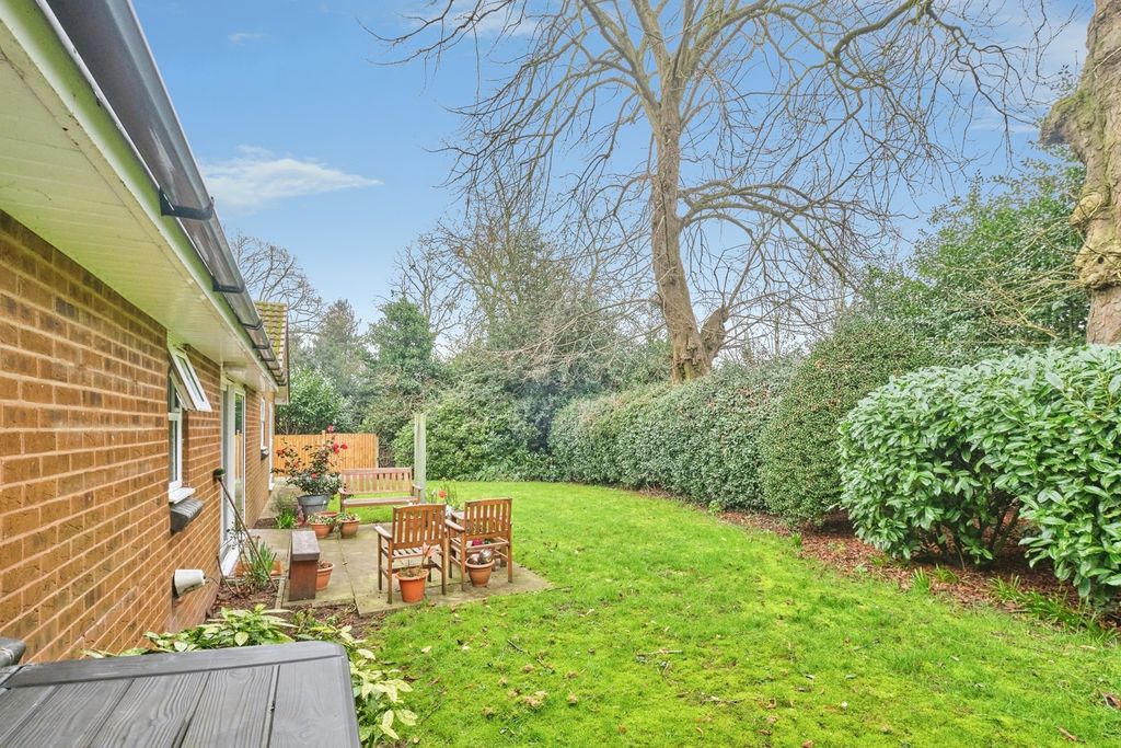 Property photo 3 of 19 Pbox-Img.Jpg