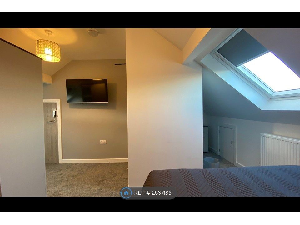Property photo 3 of 3