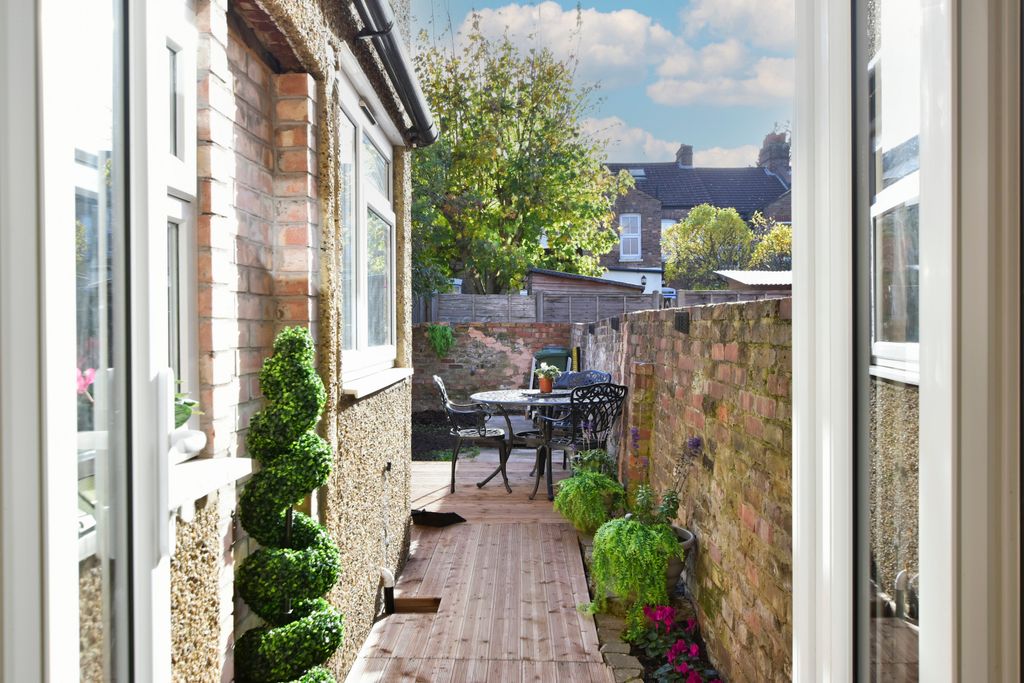 Property photo 3 of 18 Dsc_0433