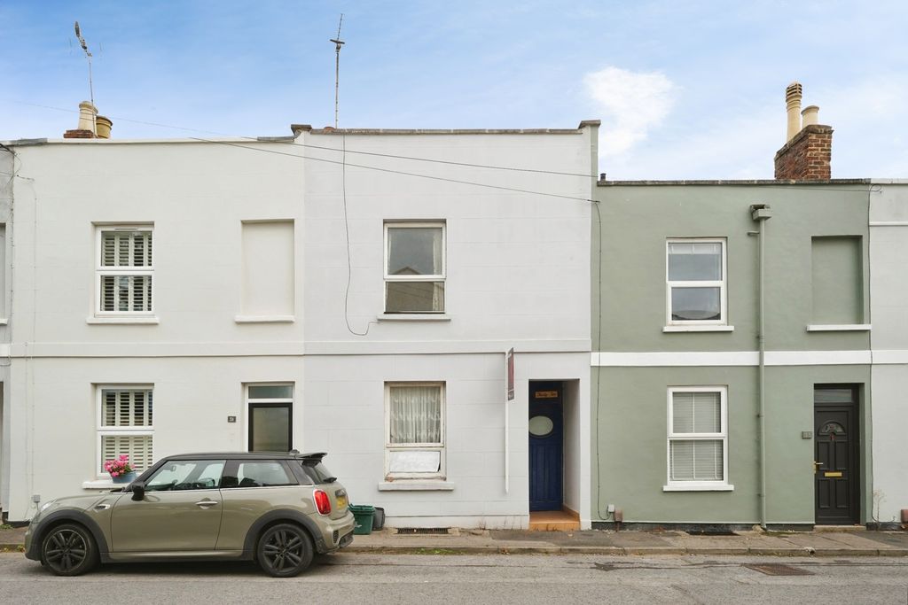 Property photo 1 of 11 Pbox-Img.Jpg