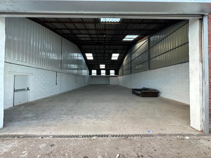Property photo 1 of 2