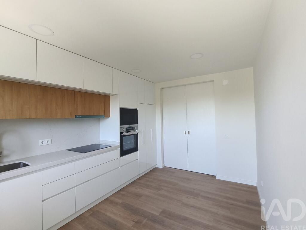 Property photo 2 of 30