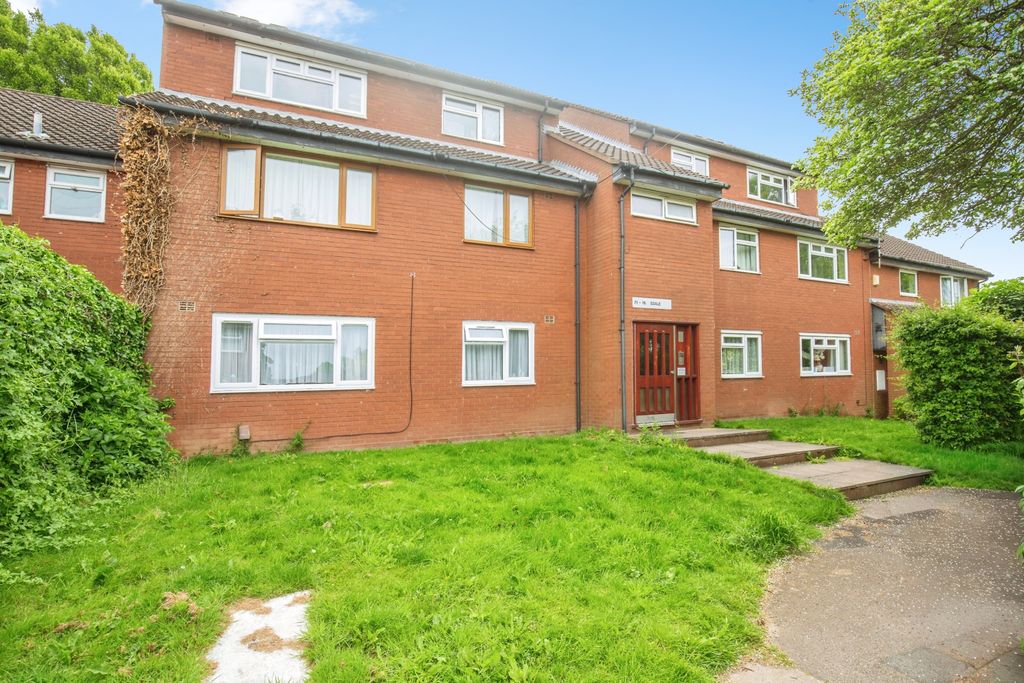 Property photo 1 of 14 B45d2F79-Mw26-100
