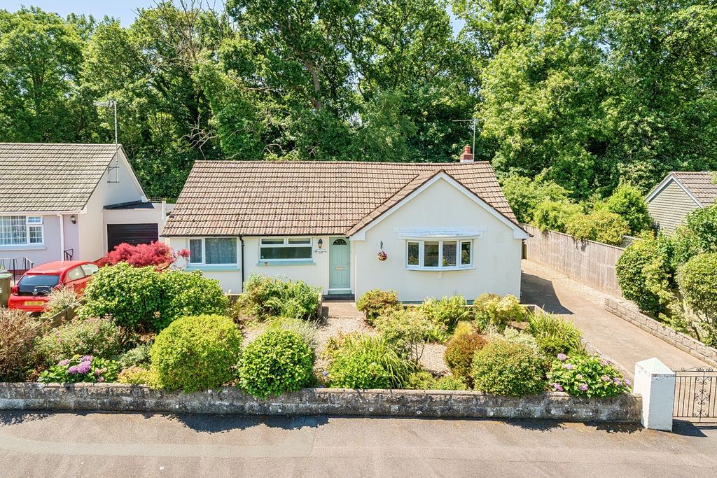 Property photo 1 of 19 1313980-2-68550Ea3920Db-Arw
