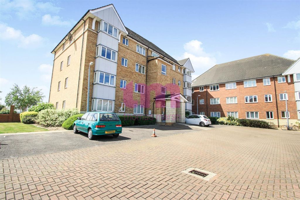 Property photo 1 of 7