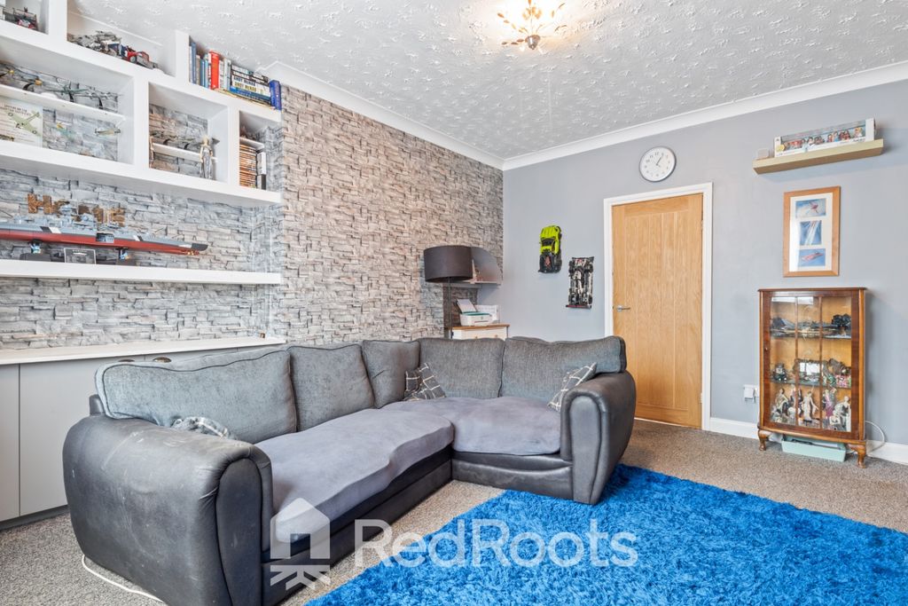 Property photo 3 of 20 4148407