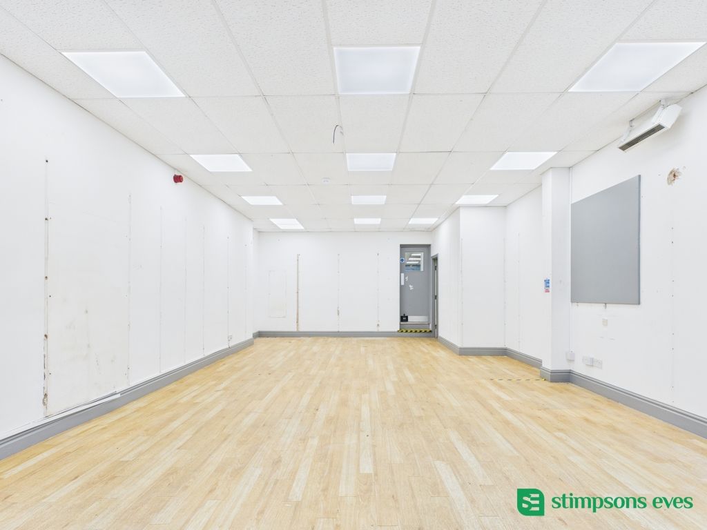 Property photo 2 of 5 Photo 5