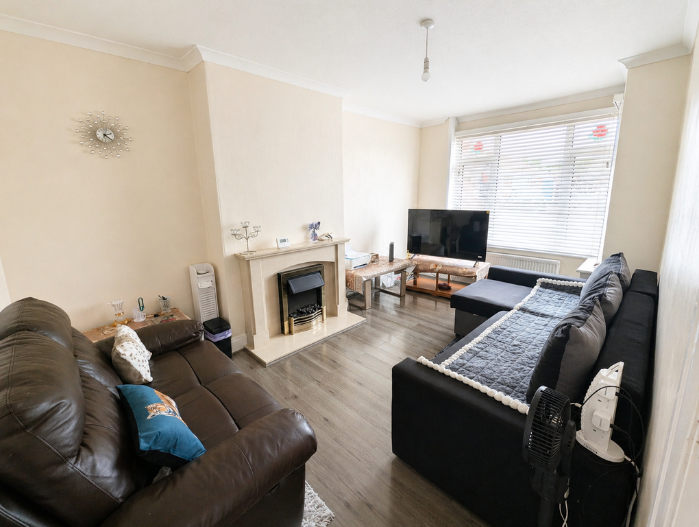 Property photo 2 of 10 Living Room