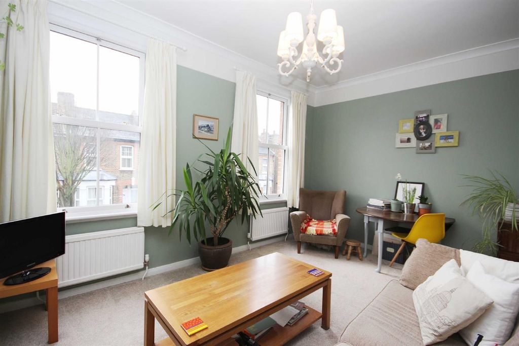 Property photo 3 of 13