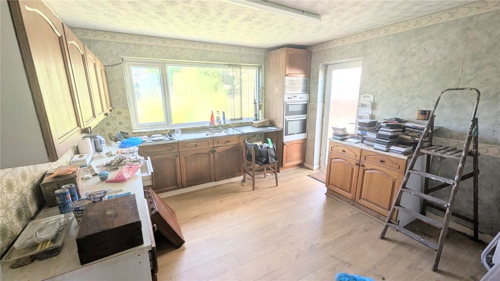 Property photo 3 of 8 Picture No. 03