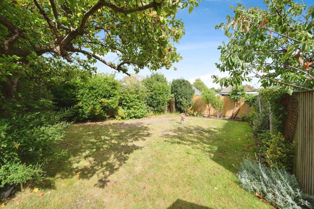 Property photo 2 of 18 Photo