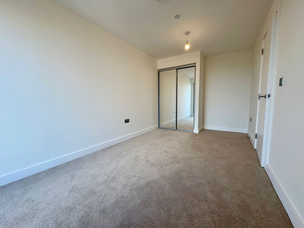 Property photo 2 of 8 Image