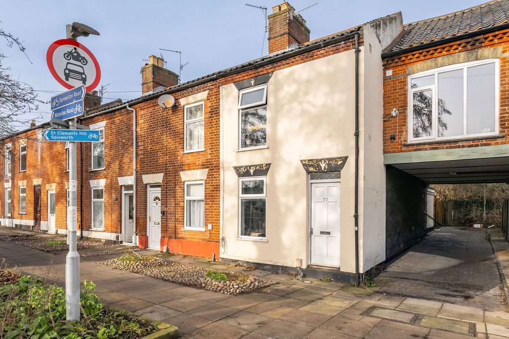 Property photo 1 of 13