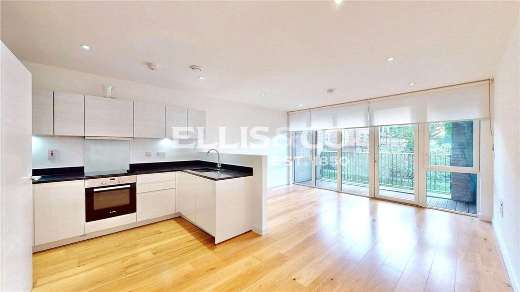 Property photo 3 of 13 Picture No. 14