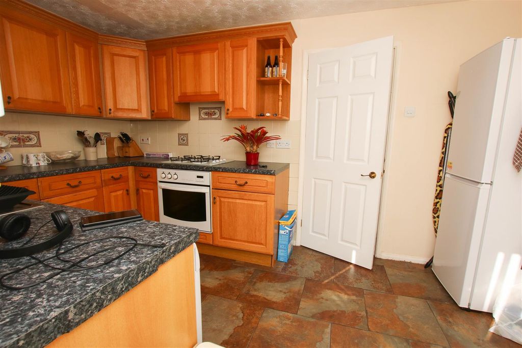 Property photo 3 of 7 3.Jpg
