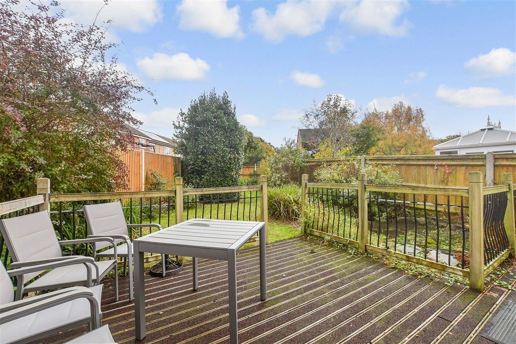 Property photo 2 of 15 Patio / Decking