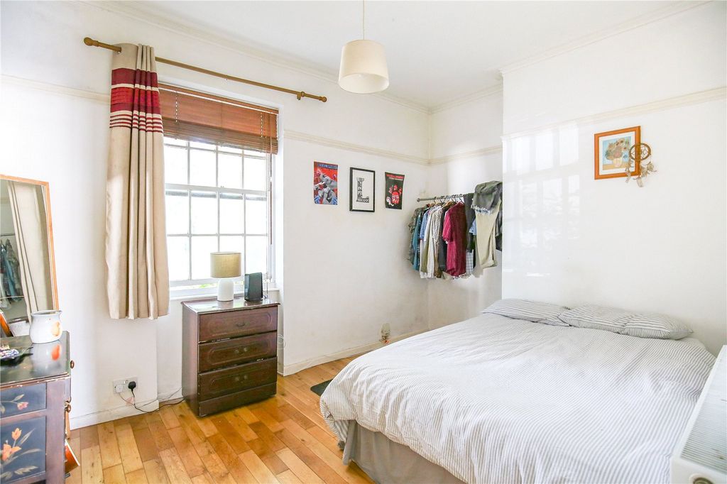 Property photo 3 of 10 Picture No. 55
