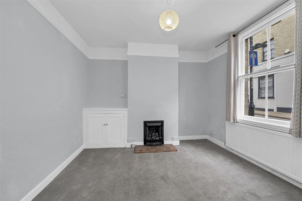 Property photo 3 of 18 Dcp_7747.Jpg