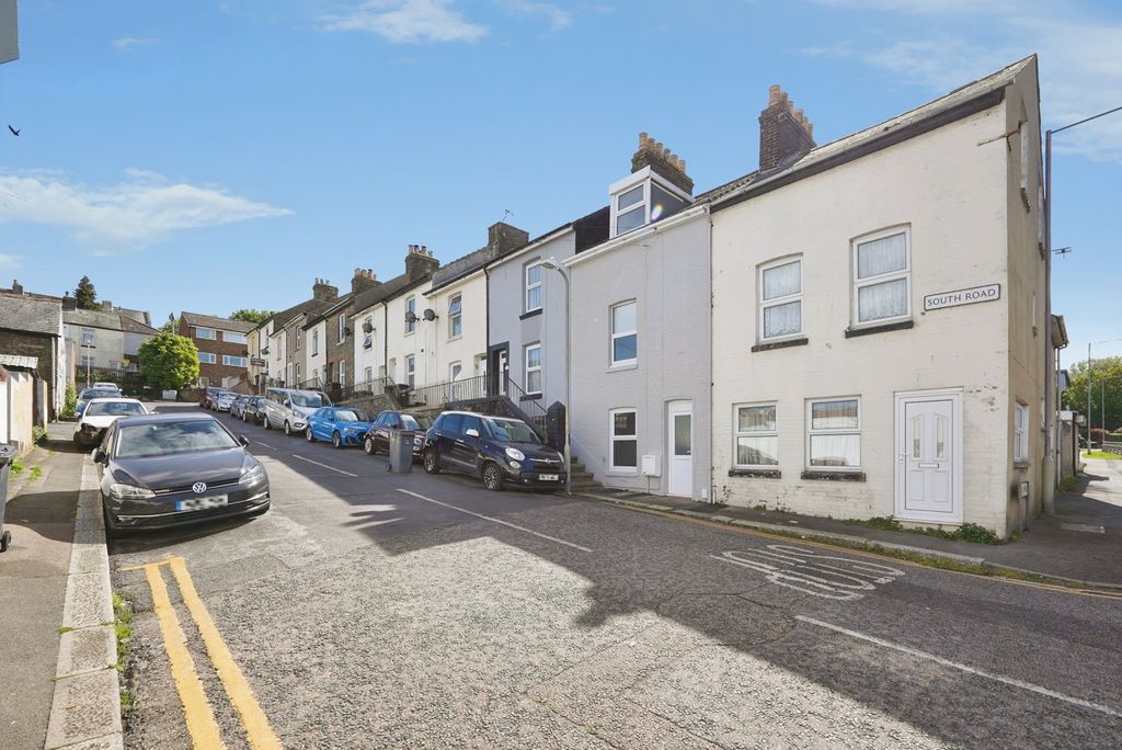 Property photo 1 of 17 Pbox-Img.Jpg
