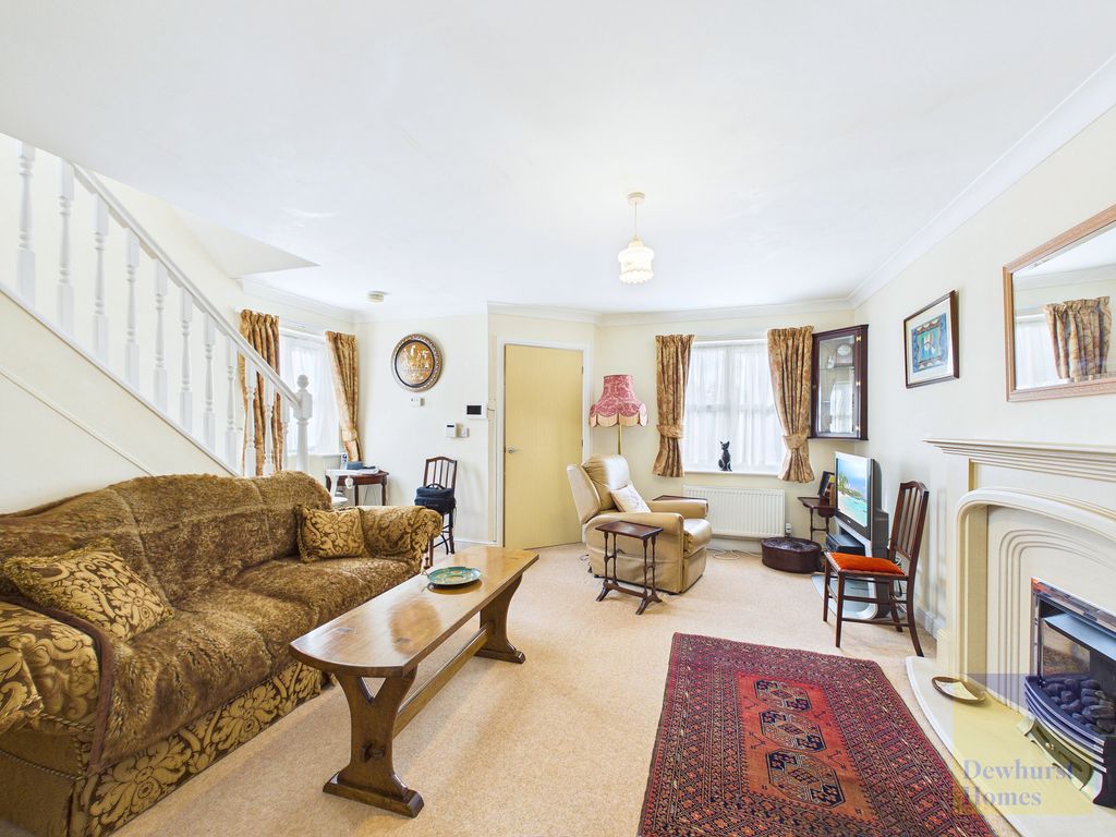 Property photo 3 of 18