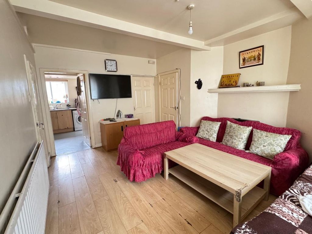 Property photo 2 of 12 2.Jpeg