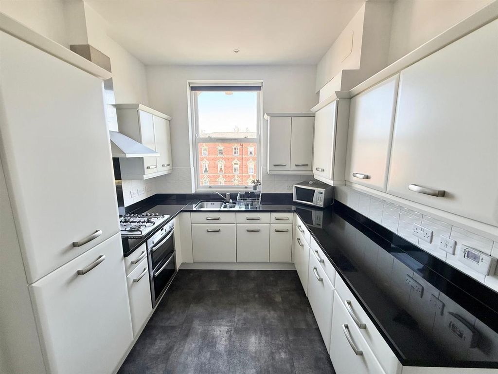 Additional image 5 of 2 bed flat for salePavilion Way, Macclesfield SK10