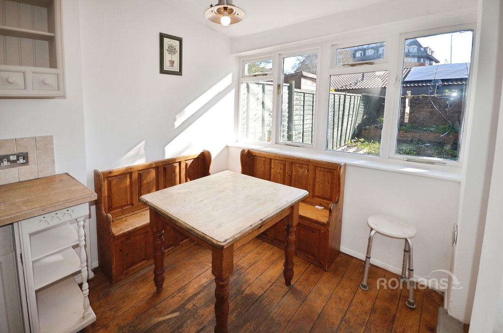 Property photo 3 of 19 Pbox-Img.Jpg