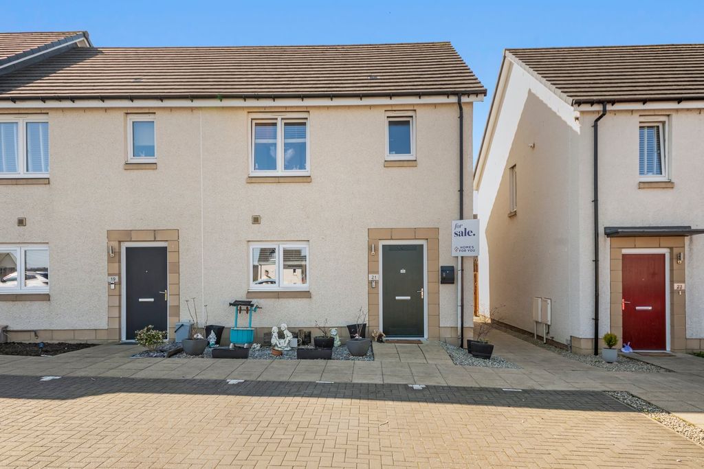 Property photo 1 of 27