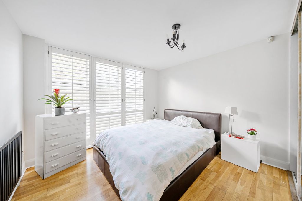 Property photo 3 of 18 Picture No. 10