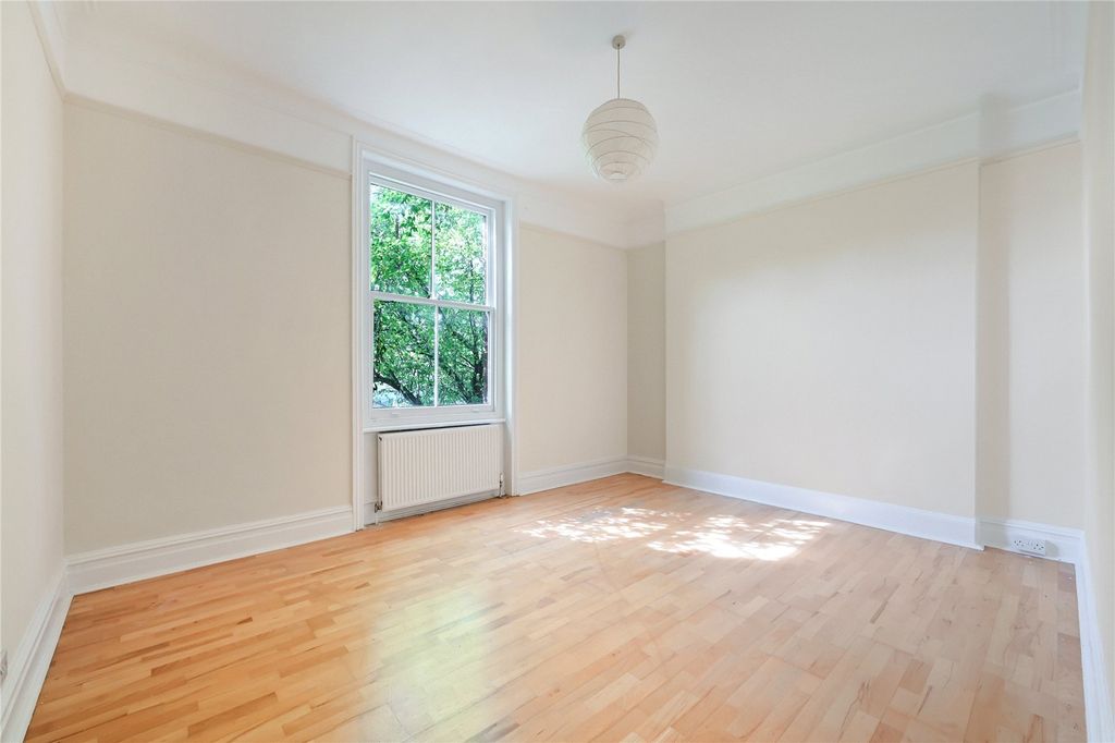 Property photo 3 of 10 Picture No. 06