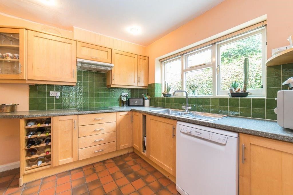 Property photo 3 of 14
