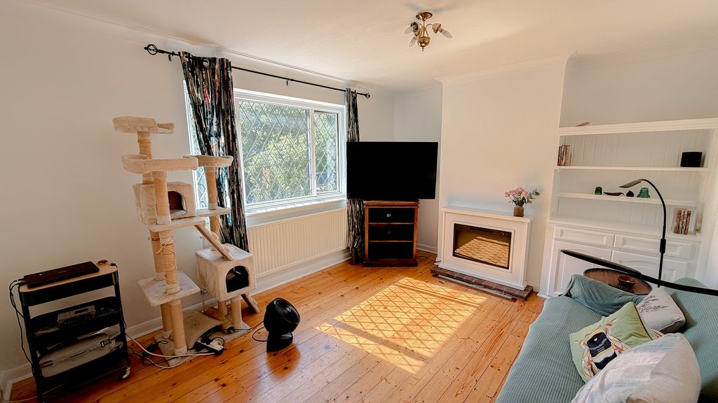 Property photo 2 of 27 Not Specified