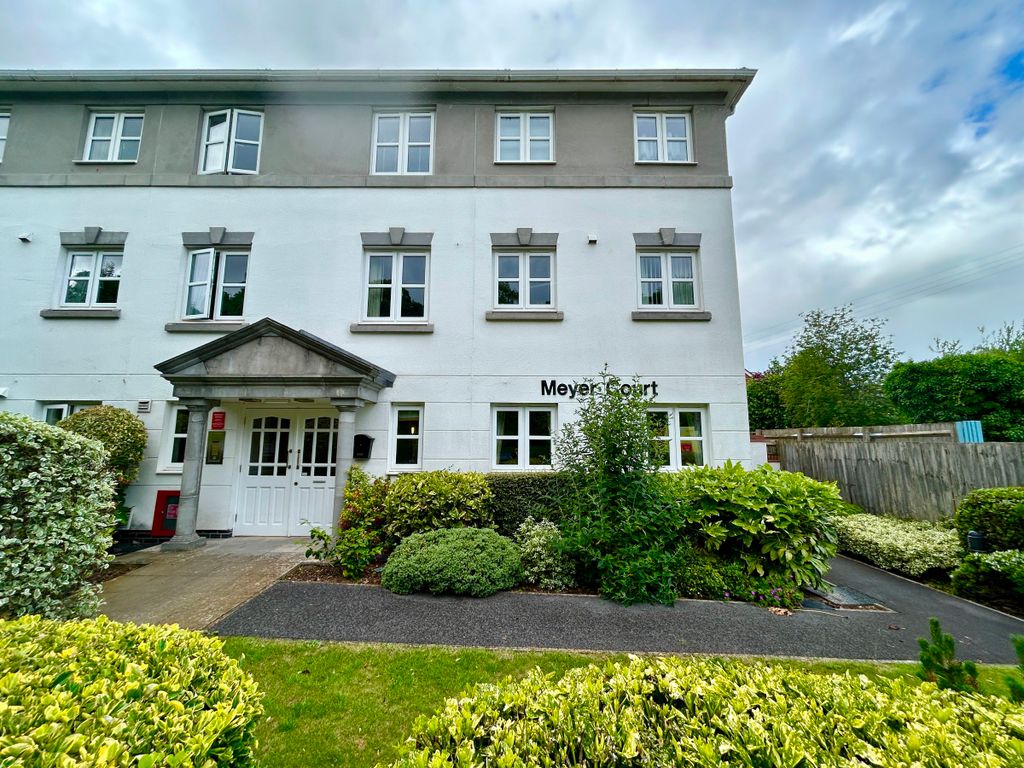 Property photo 1 of 14